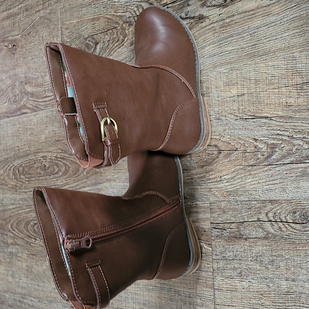 Cat&Jack girls boots